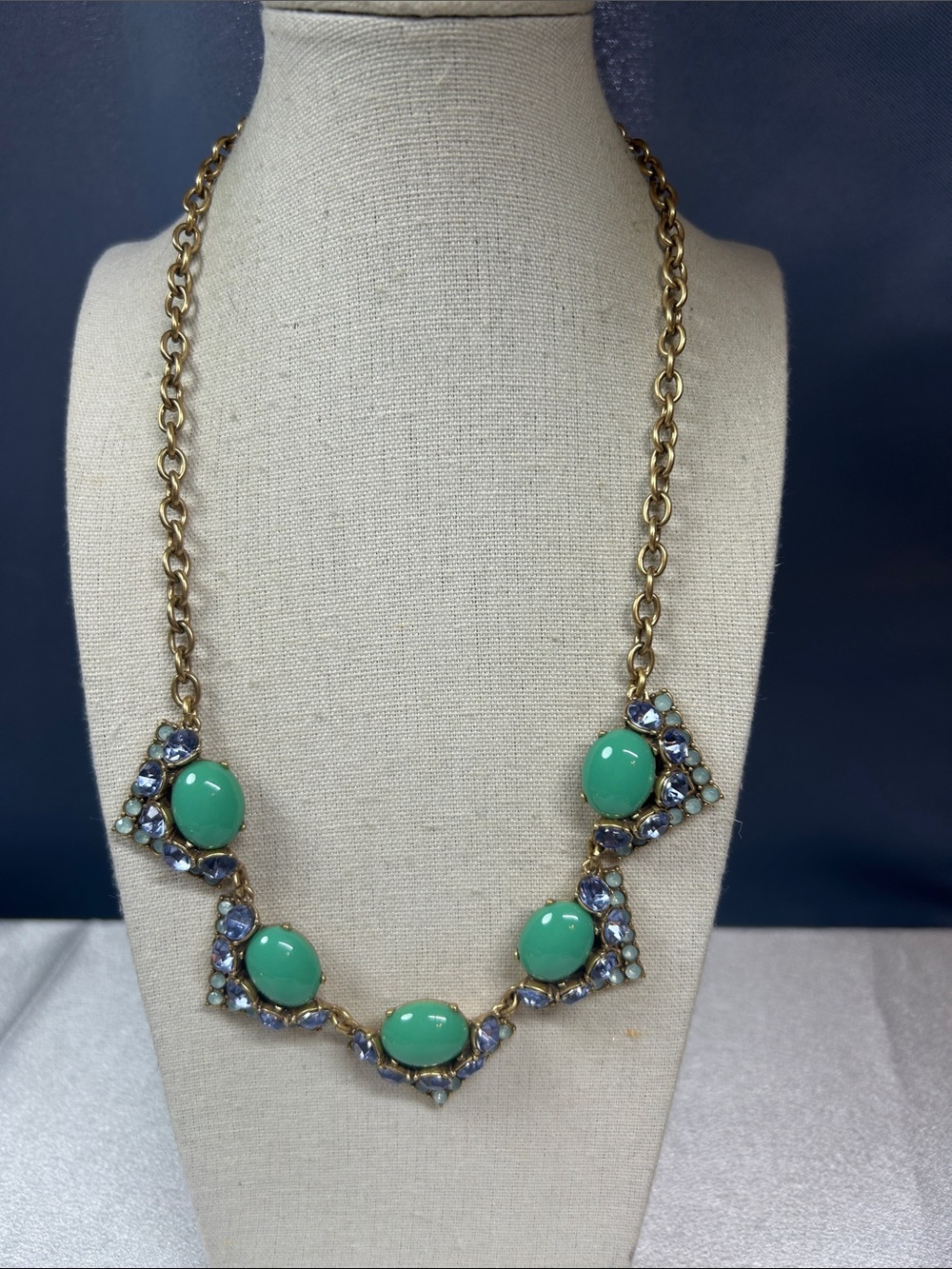 Stella & Dot Rory statement necklace